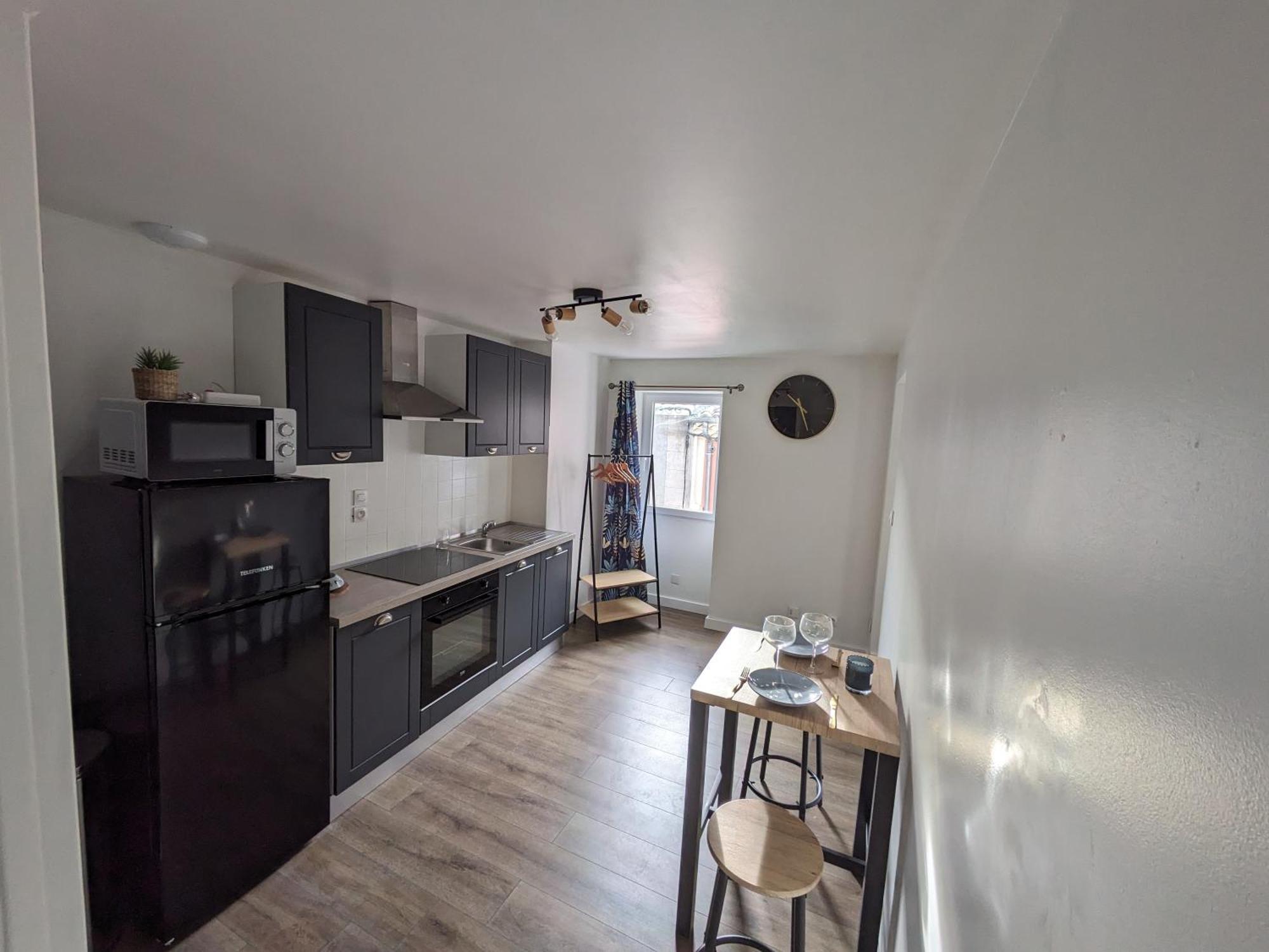 Climatise Apartment Aubenas