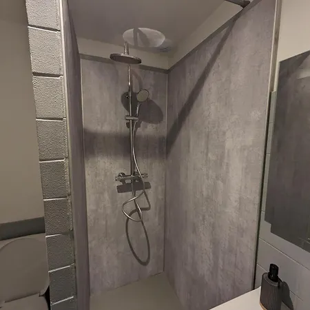 Appartement Climatise Aubenas Exterior photo